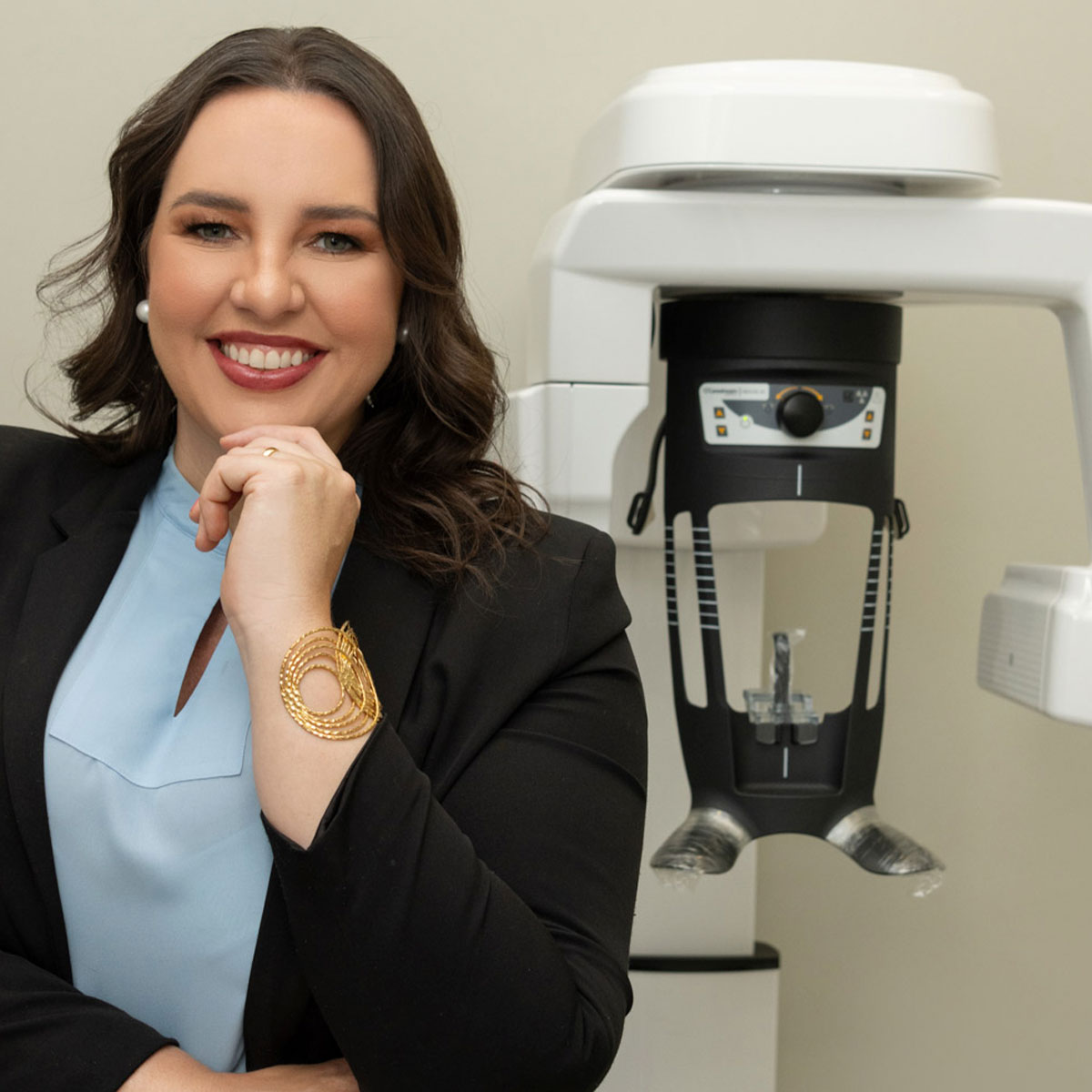 Maximarques Odontologia | Implantes e Dentista em Gaspar 24.